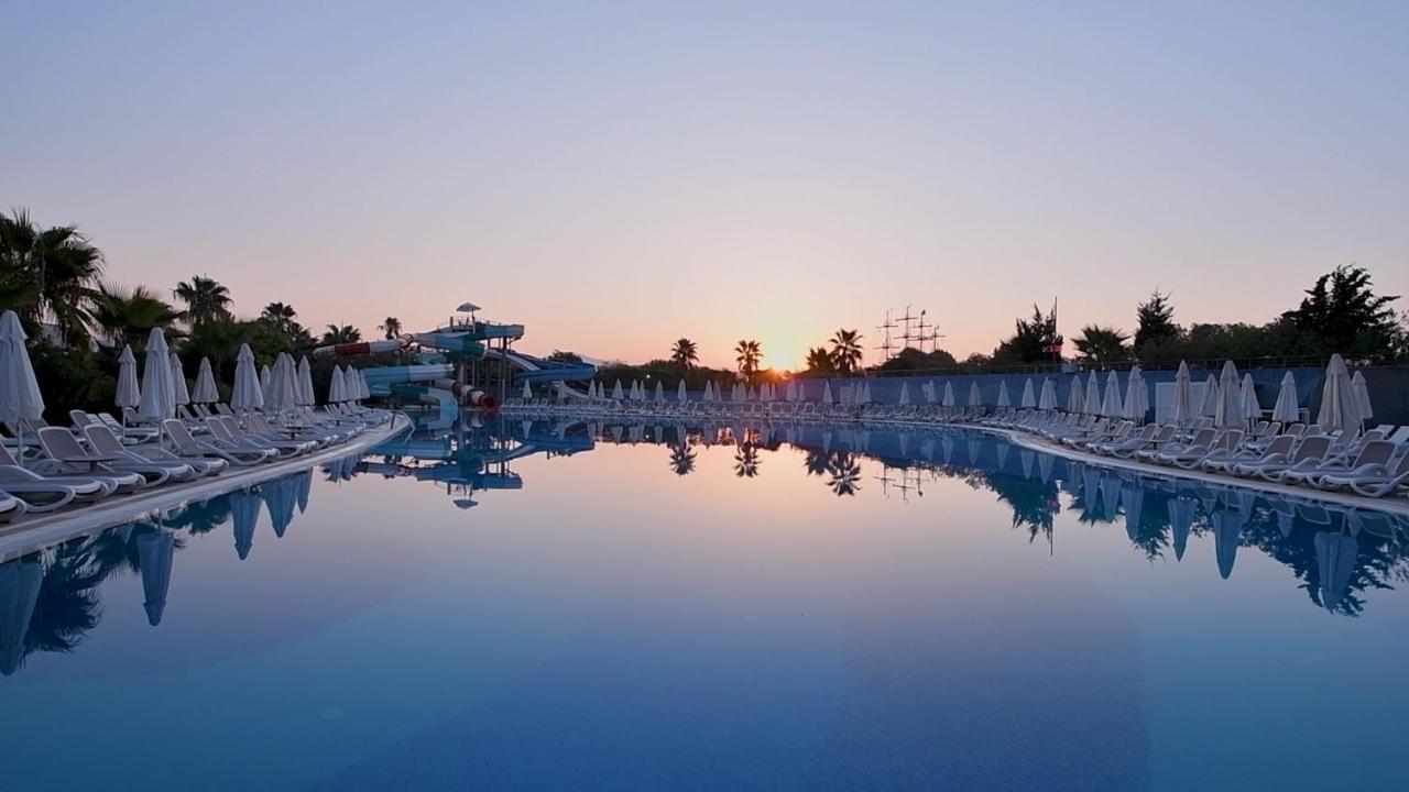Lake River Side Hotel Spa Esterno foto