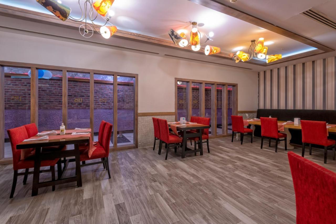 Lake River Side Hotel Spa Esterno foto