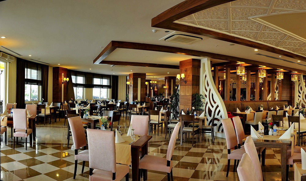 Lake River Side Hotel Spa Esterno foto