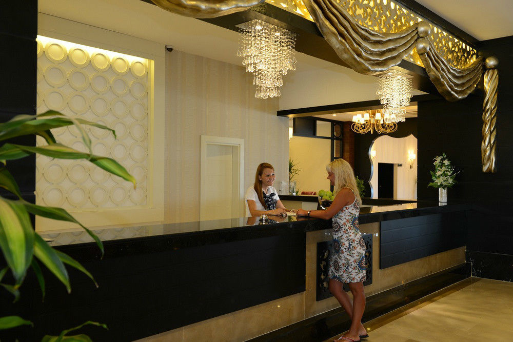 Lake River Side Hotel Spa Esterno foto